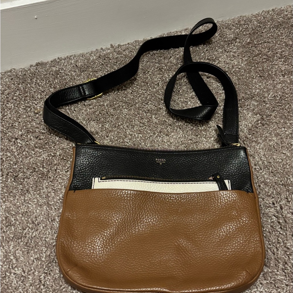 Fossil Black and Tan Leather Crossbody Bag
